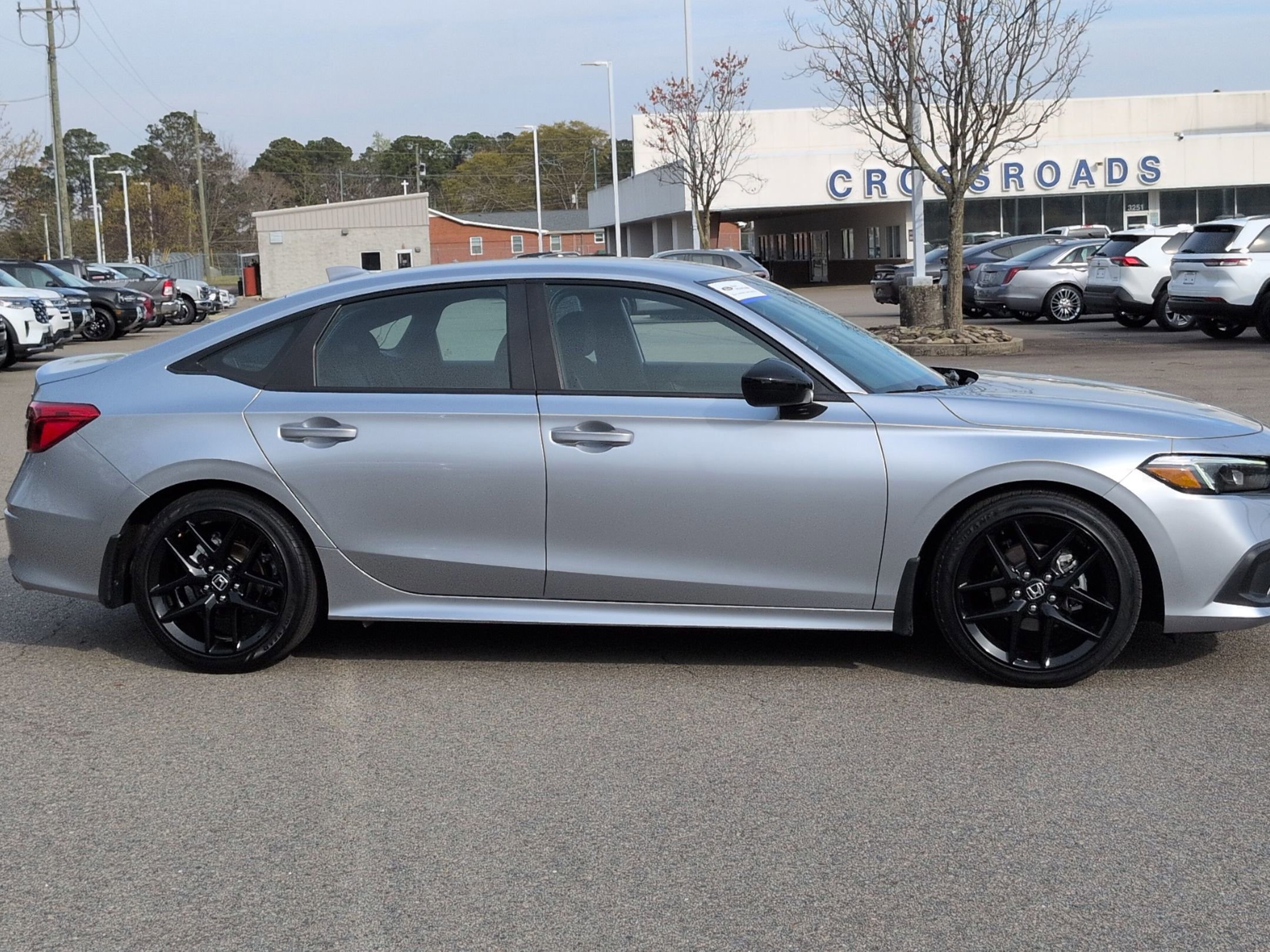 Used 2023 Honda Civic Sport image 6