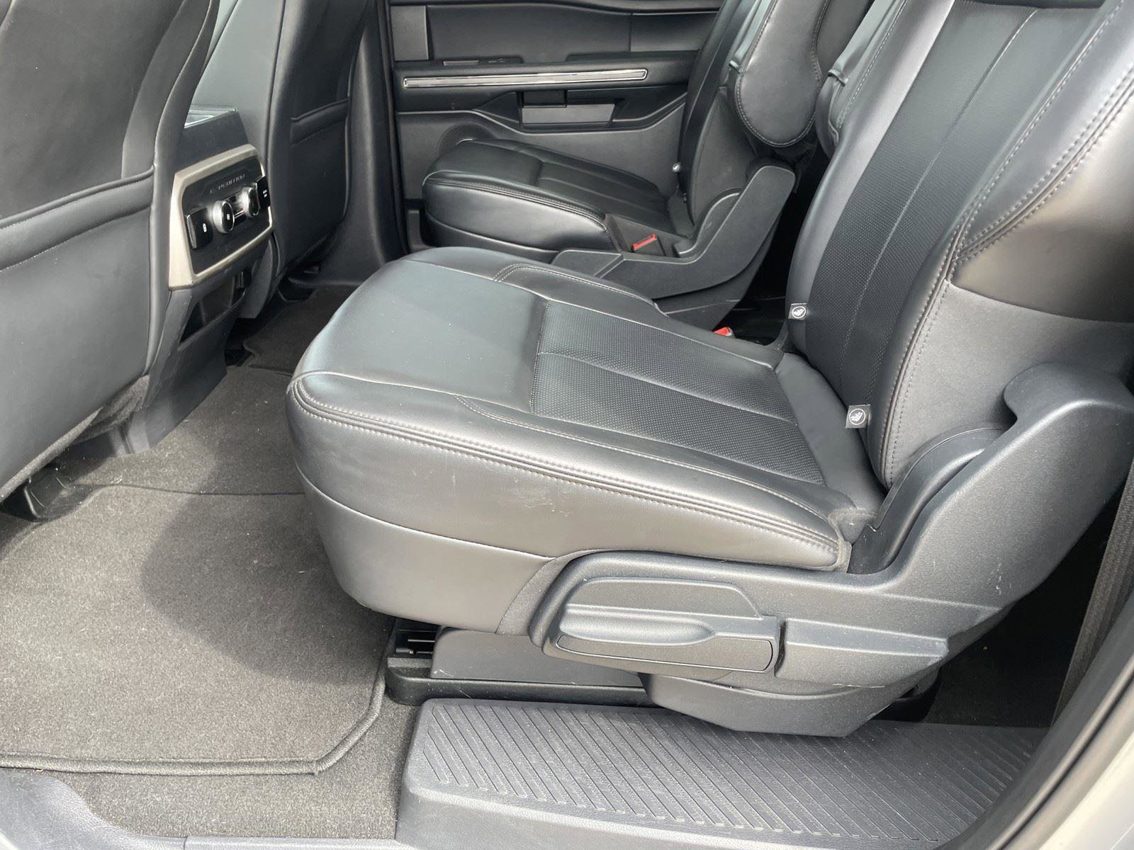 Certified 2024 Ford Expedition Max XLT image 23