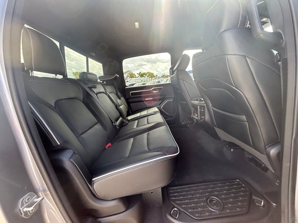 Used 2025 RAM 1500 Laramie AWD/4WD image 78