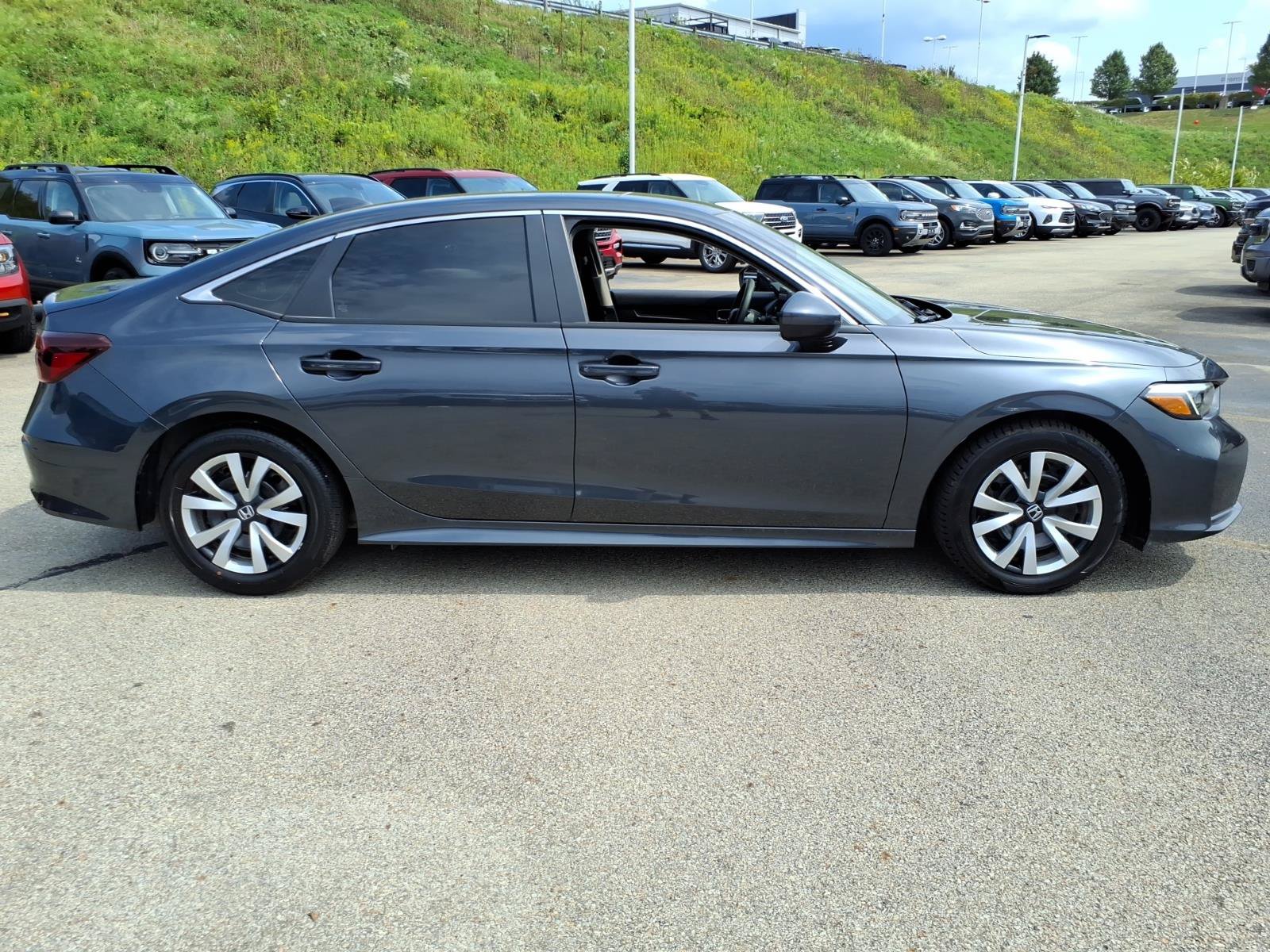 Used 2025 Honda Civic LX image 6