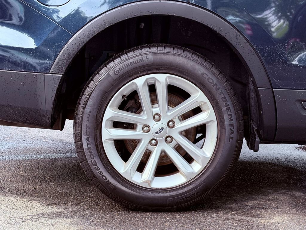 Certified 2017 Ford Explorer 4WD image 6