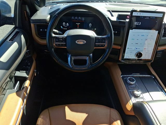 Certified 2024 Ford Expedition Max Platinum AWD/4WD image 13