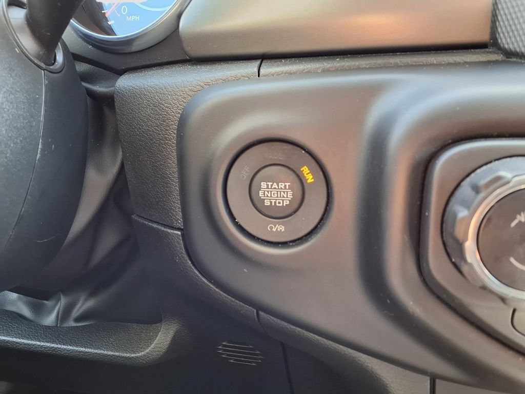 Used 2022 Jeep Wrangler Unlimited Sport AWD/4WD image 13