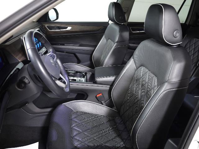 Used 2024 Volkswagen Atlas SEL Premium R-Line image 8
