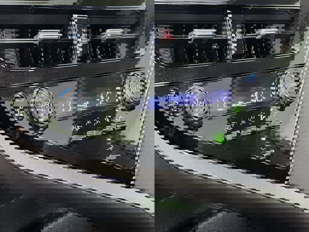 Used 2023 Toyota Camry XSE w/ Blackout Package (TMS) image 21