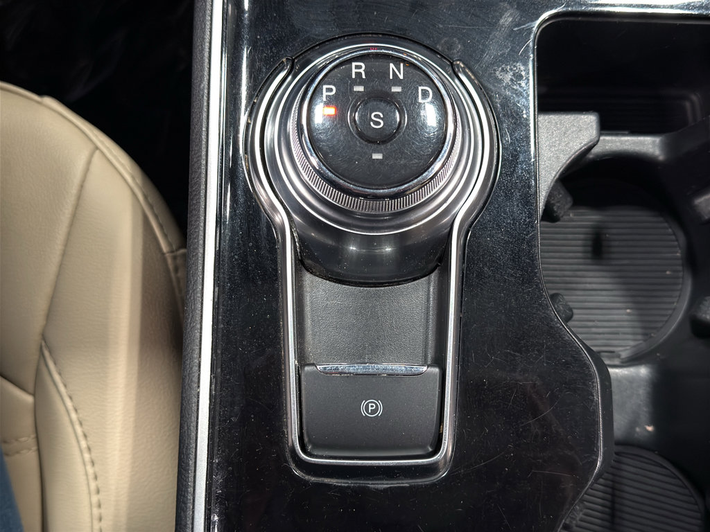 Certified 2020 Ford Edge SEL w/ Convenience Package image 28