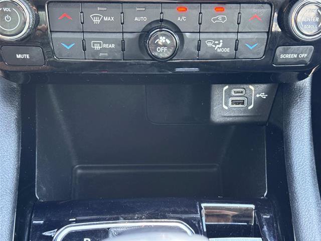 Used 2022 Jeep Compass Limited AWD/4WD image 39