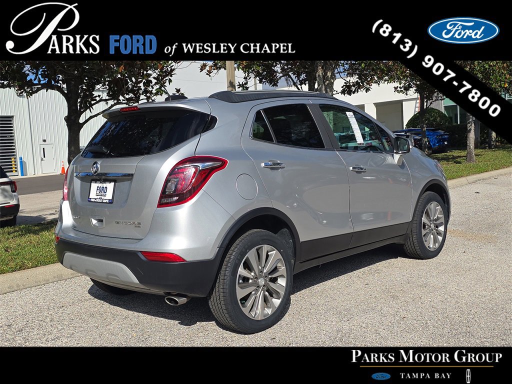 Used 2018 Buick Encore Preferred image 5