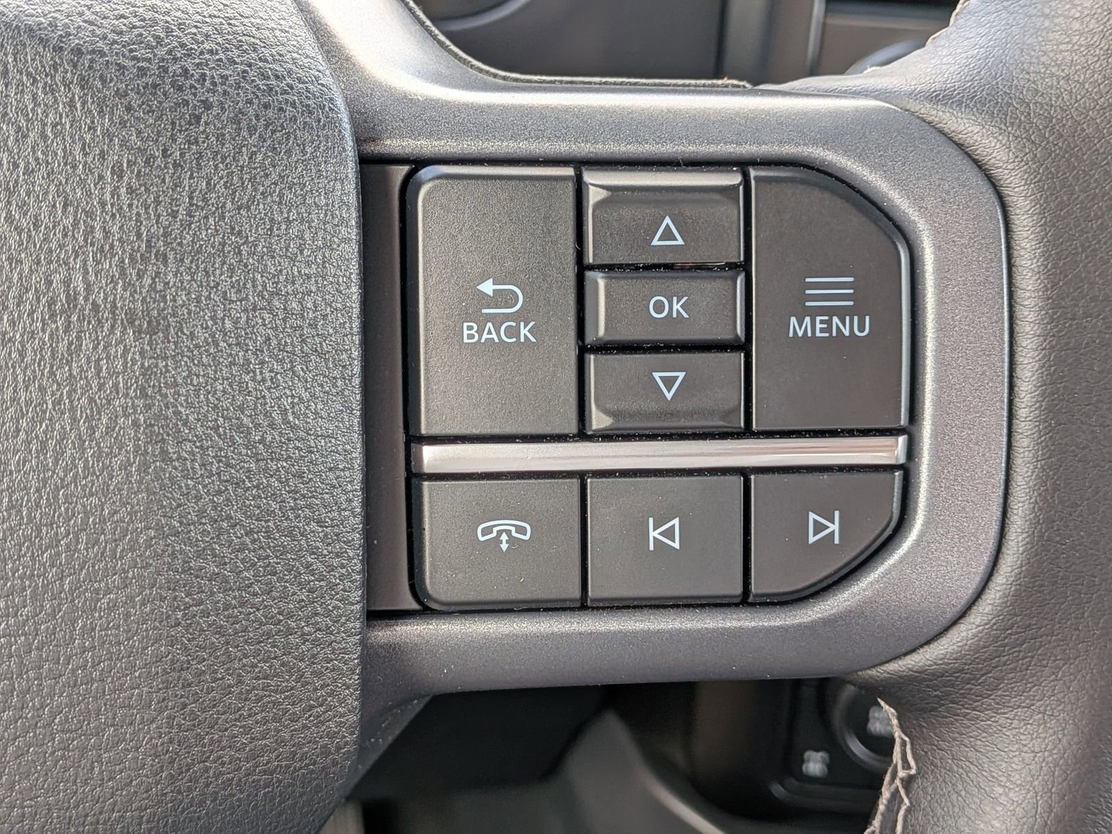 Certified 2026 Ford F250 Lariat w/ Black Appearance Package image 30