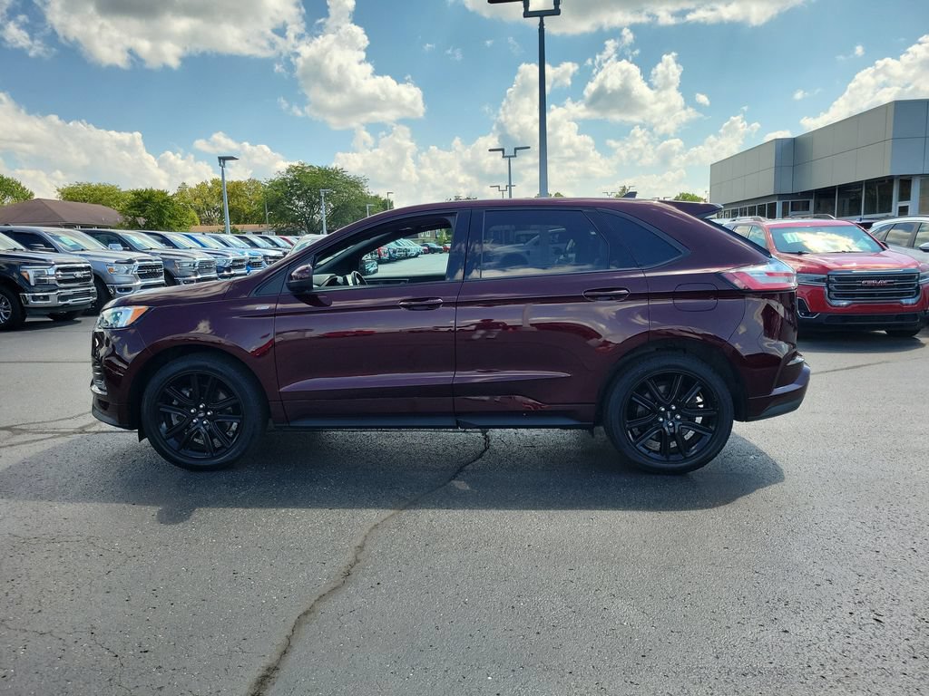 Certified 2024 Ford Edge ST-Line AWD/4WD image 7