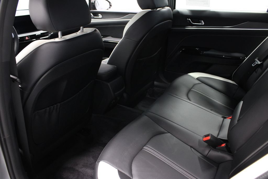 Used 2025 Kia K5 GT-Line w/ GT-Line Premium Package AWD/4WD image 19