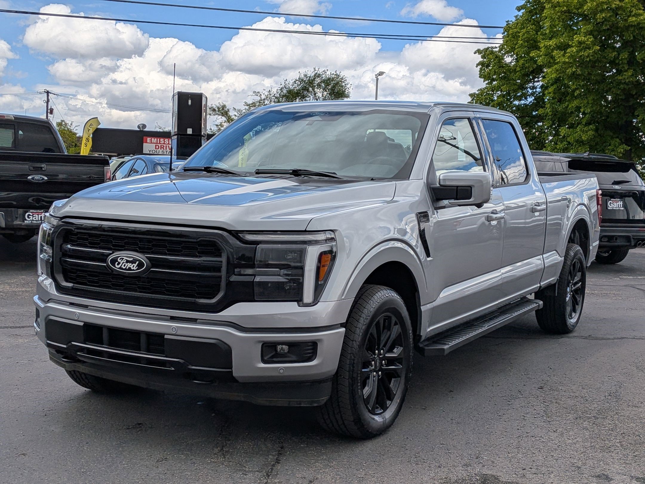 Certified 2025 Ford F150 Lariat w/ FX4 Off-Road Package AWD/4WD image 10