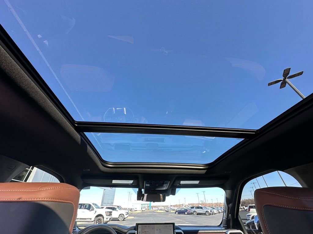 Used 2025 Toyota Tundra 1794 Edition image 8