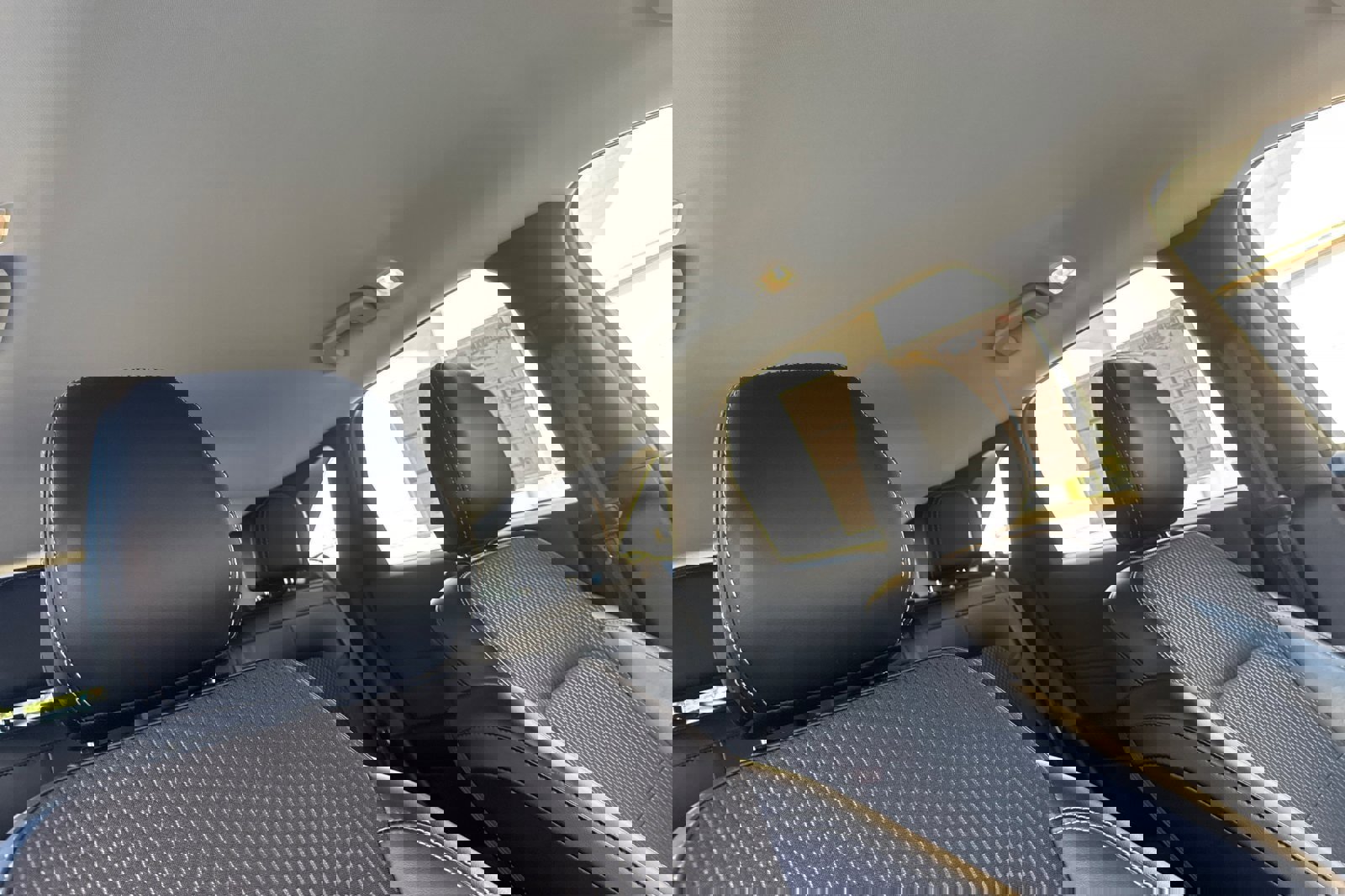 Certified 2025 Ford Escape Base image 18