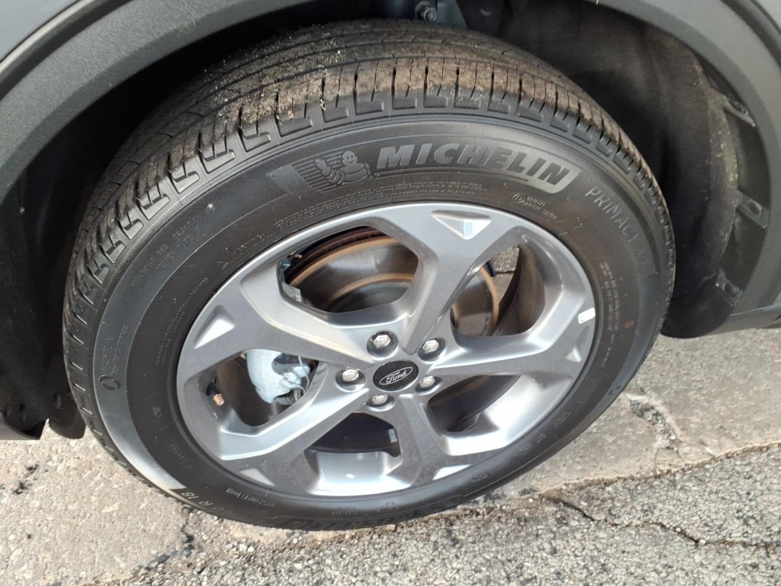 Certified 2025 Ford Escape ST-Line AWD/4WD image 7