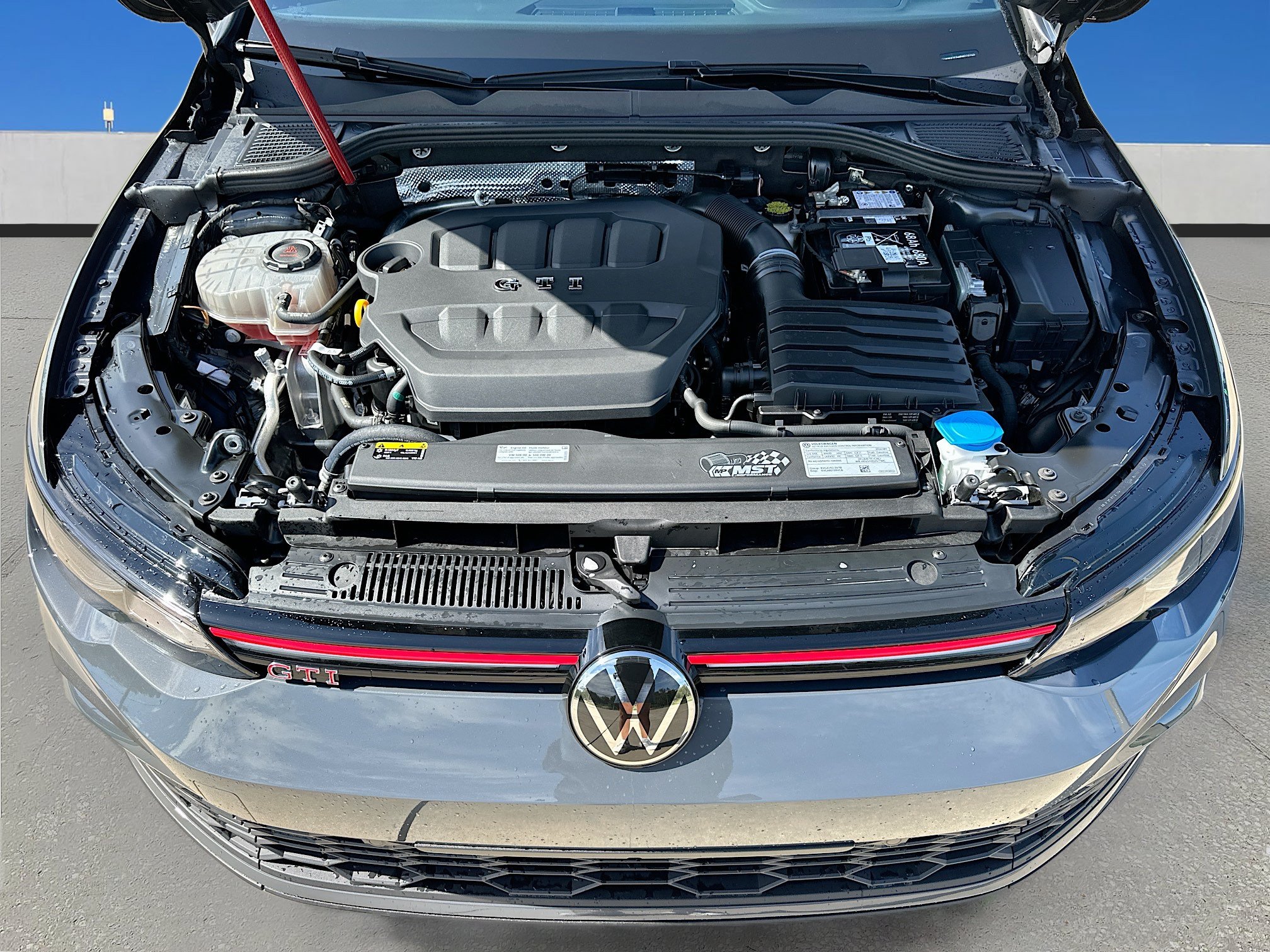Used 2024 Volkswagen GTI Autobahn FWD image 30