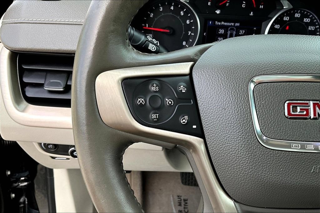 Used 2018 GMC Terrain Denali w/ Comfort Package AWD/4WD image 13