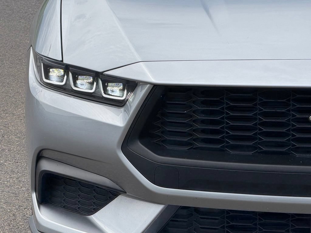 Certified 2025 Ford Mustang Premium RWD image 2