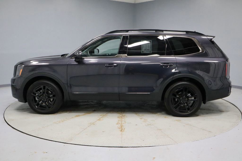 Used 2025 Kia Telluride SX Prestige X-Line image 2