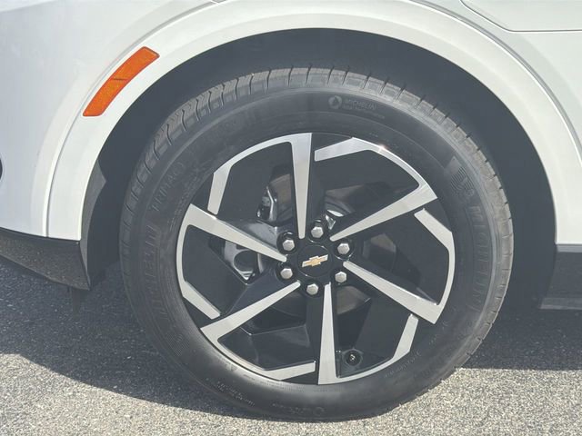 Used 2025 Chevrolet Equinox EV LT image 10