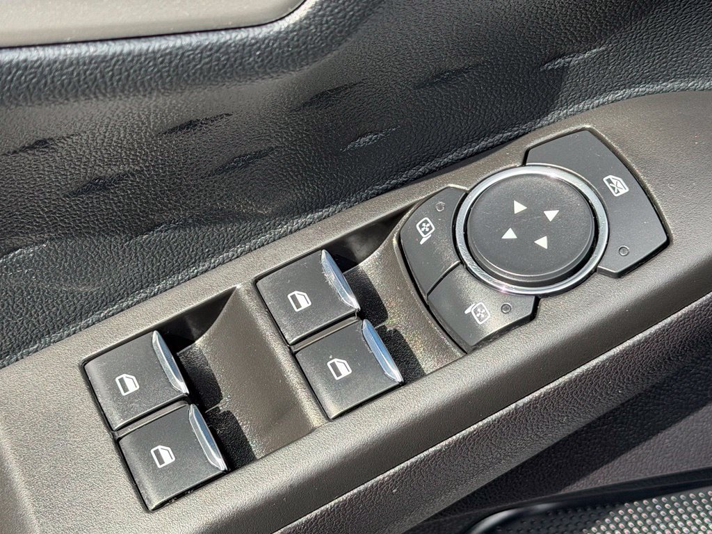 Certified 2020 Ford Escape SE AWD/4WD image 28