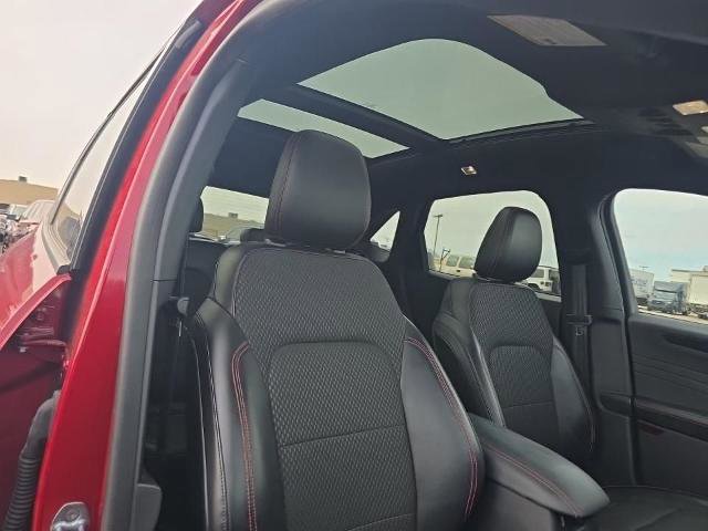 Certified 2023 Ford Escape ST-Line AWD/4WD image 11