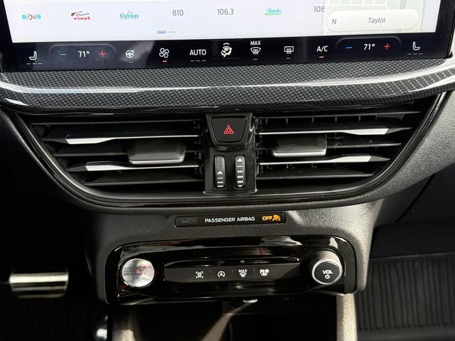 Certified 2024 Ford Escape ST-Line w/ Tech Pack #1 AWD/4WD image 11