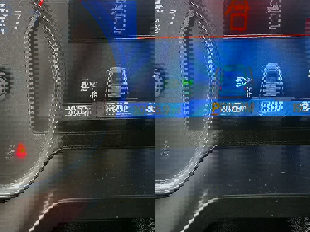 Certified 2022 Ford F150 XLT w/ Equipment Group 302A High image 23