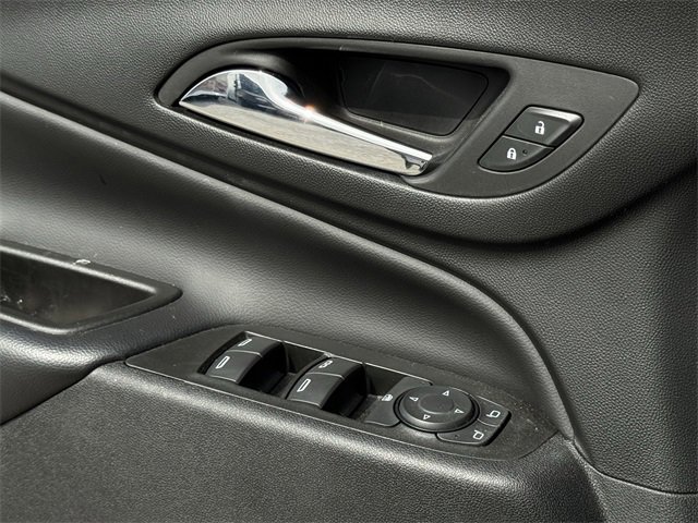 Used 2022 Chevrolet Equinox LT image 24