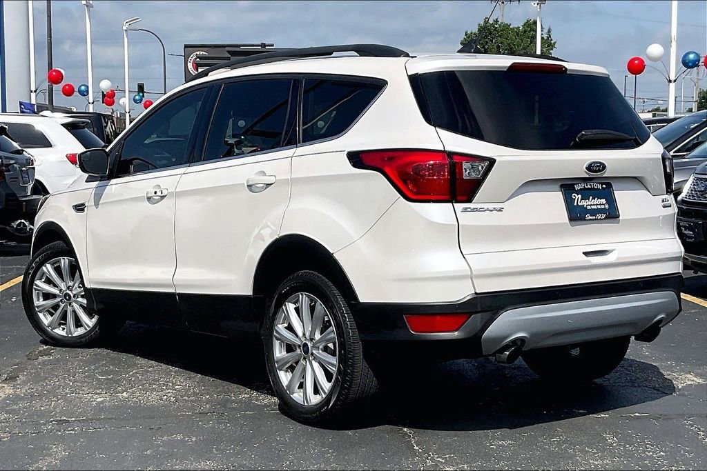 Certified 2019 Ford Escape SEL FWD image 10