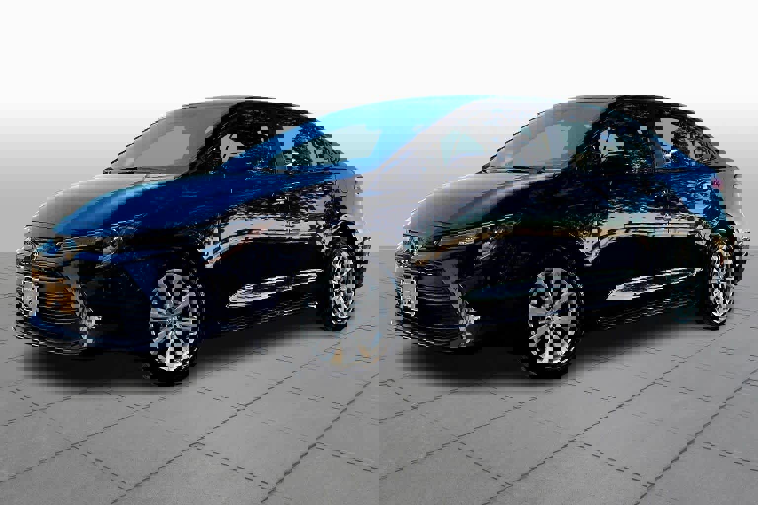 Used 2023 Toyota Corolla LE image 6