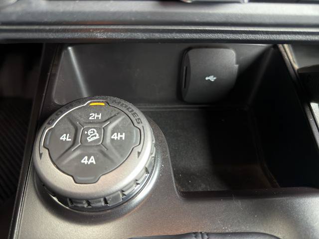 Certified 2025 Ford Bronco Badlands AWD/4WD image 30