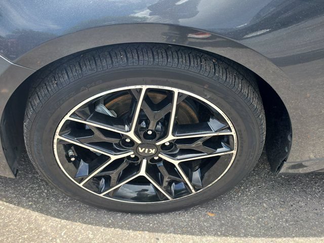 Used 2020 Kia Optima SE FWD image 9