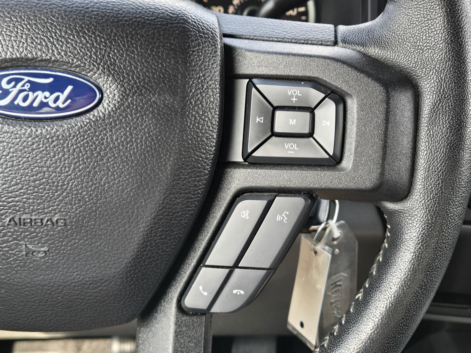 Certified 2020 Ford F150 XLT w/ Equipment Group 302A Luxury RWD image 24