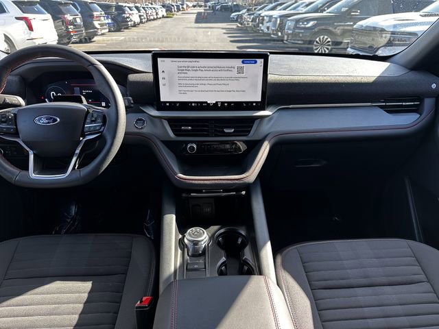 Certified 2025 Ford Explorer ST-Line w/ ST-Line Street Pack image 16