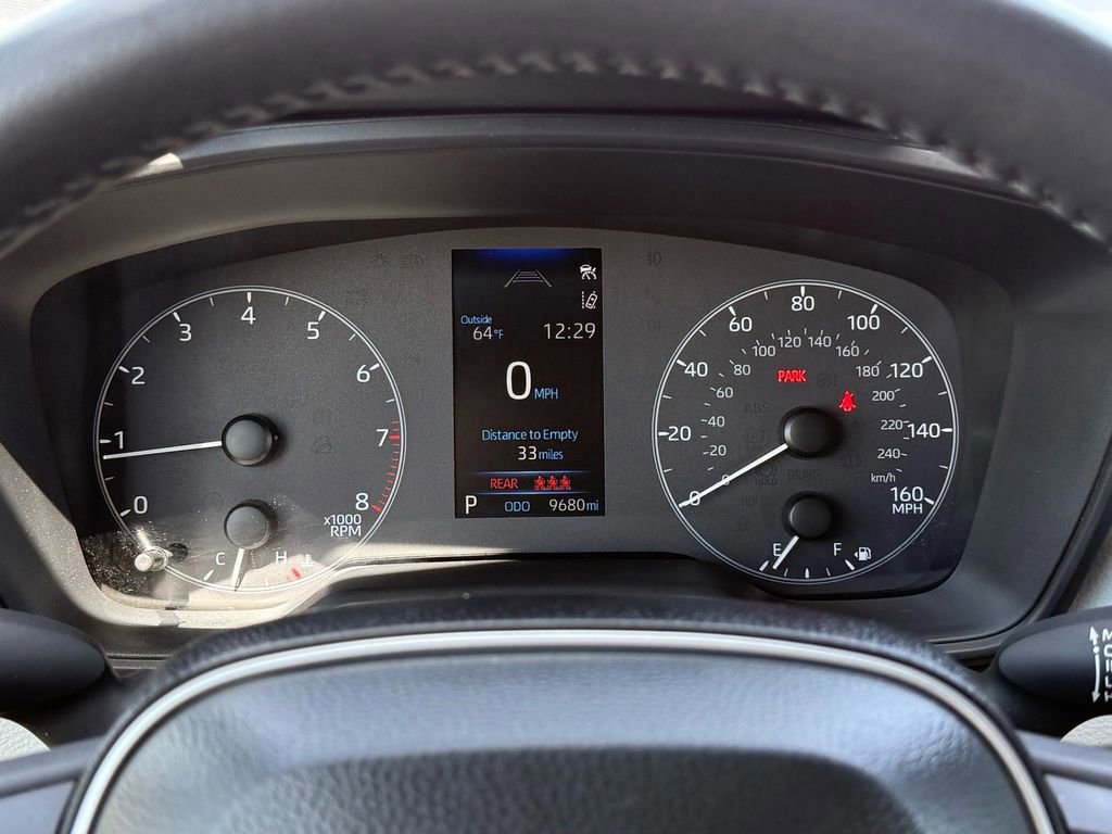 Used 2025 Toyota Corolla SE image 20