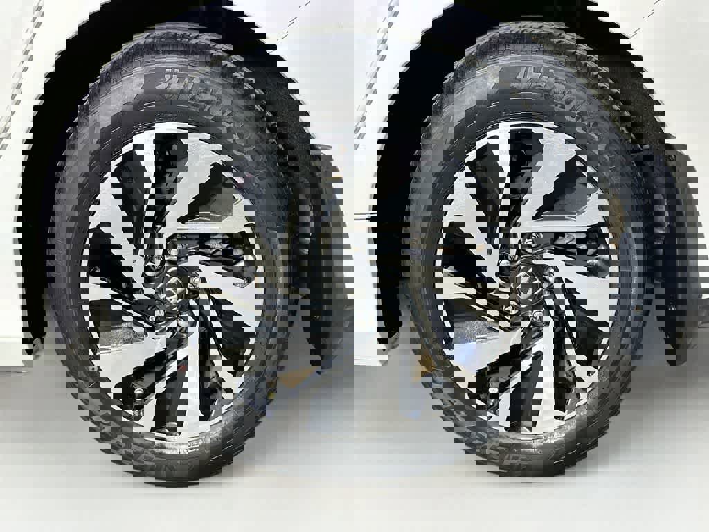 Used 2019 Honda Civic LX image 11