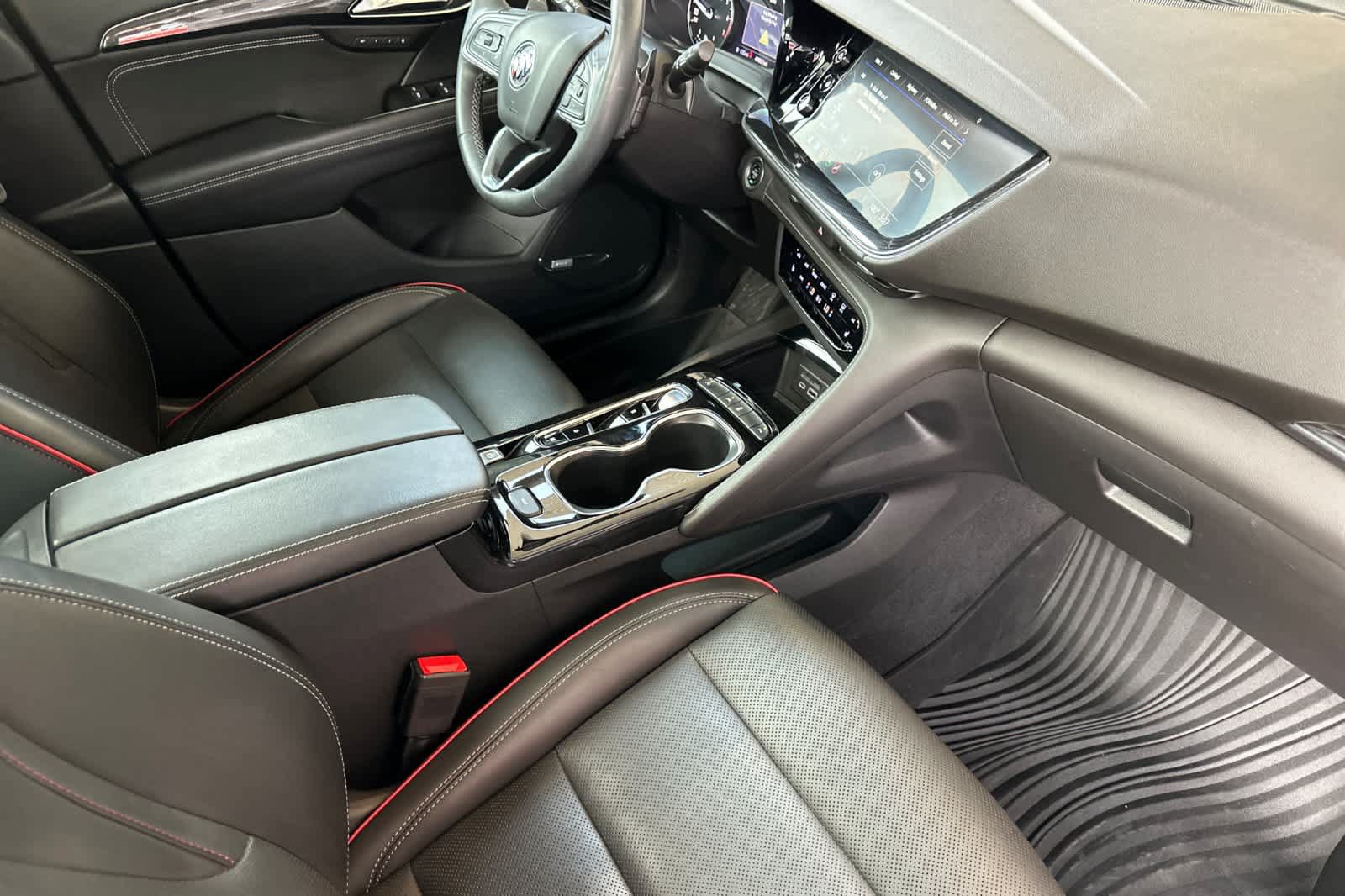 Used 2022 Buick Envision Essence w/ Technology Package I FWD image 16