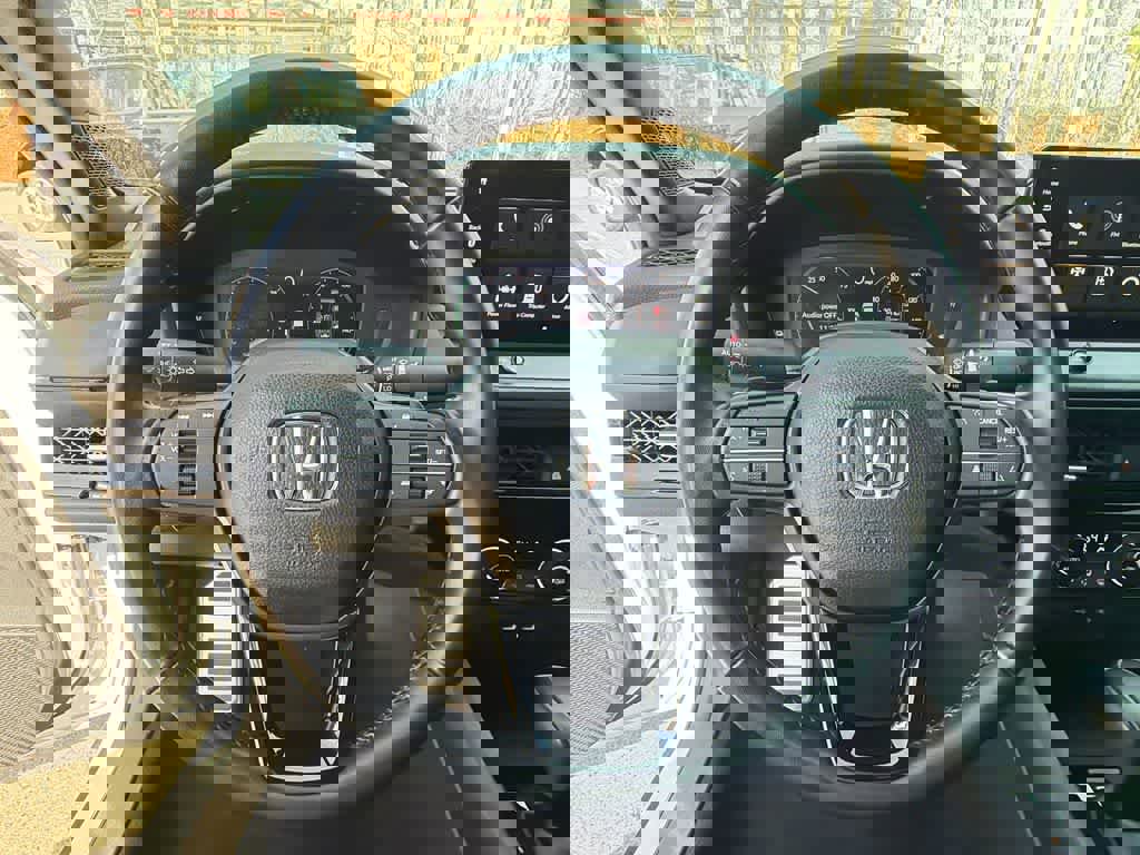 Used 2024 Honda Accord Sport image 21