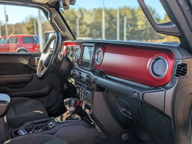 Used 2022 Jeep Gladiator Rubicon w/ Cold Weather Group image 40