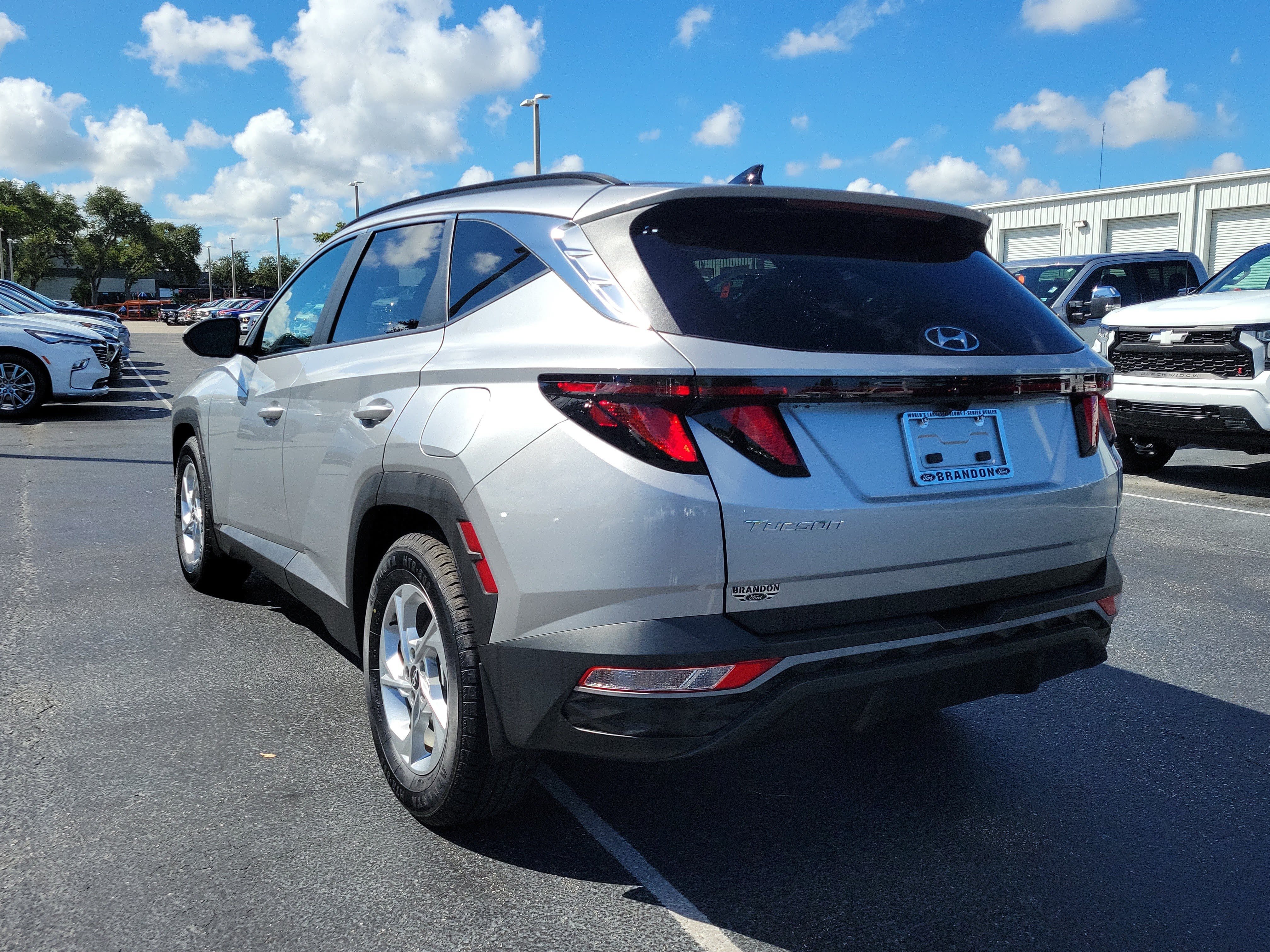 Used 2024 Hyundai Tucson SEL FWD image 6
