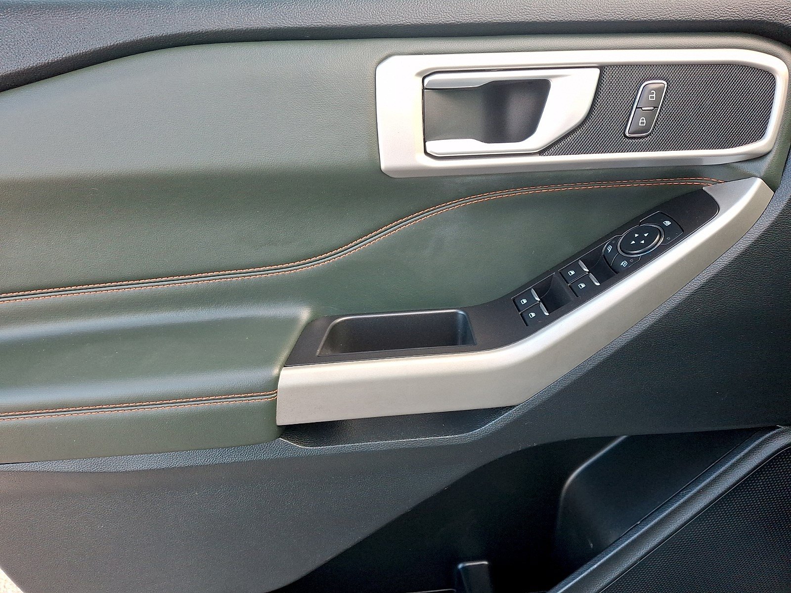 Certified 2023 Ford Explorer Timberline AWD/4WD image 11