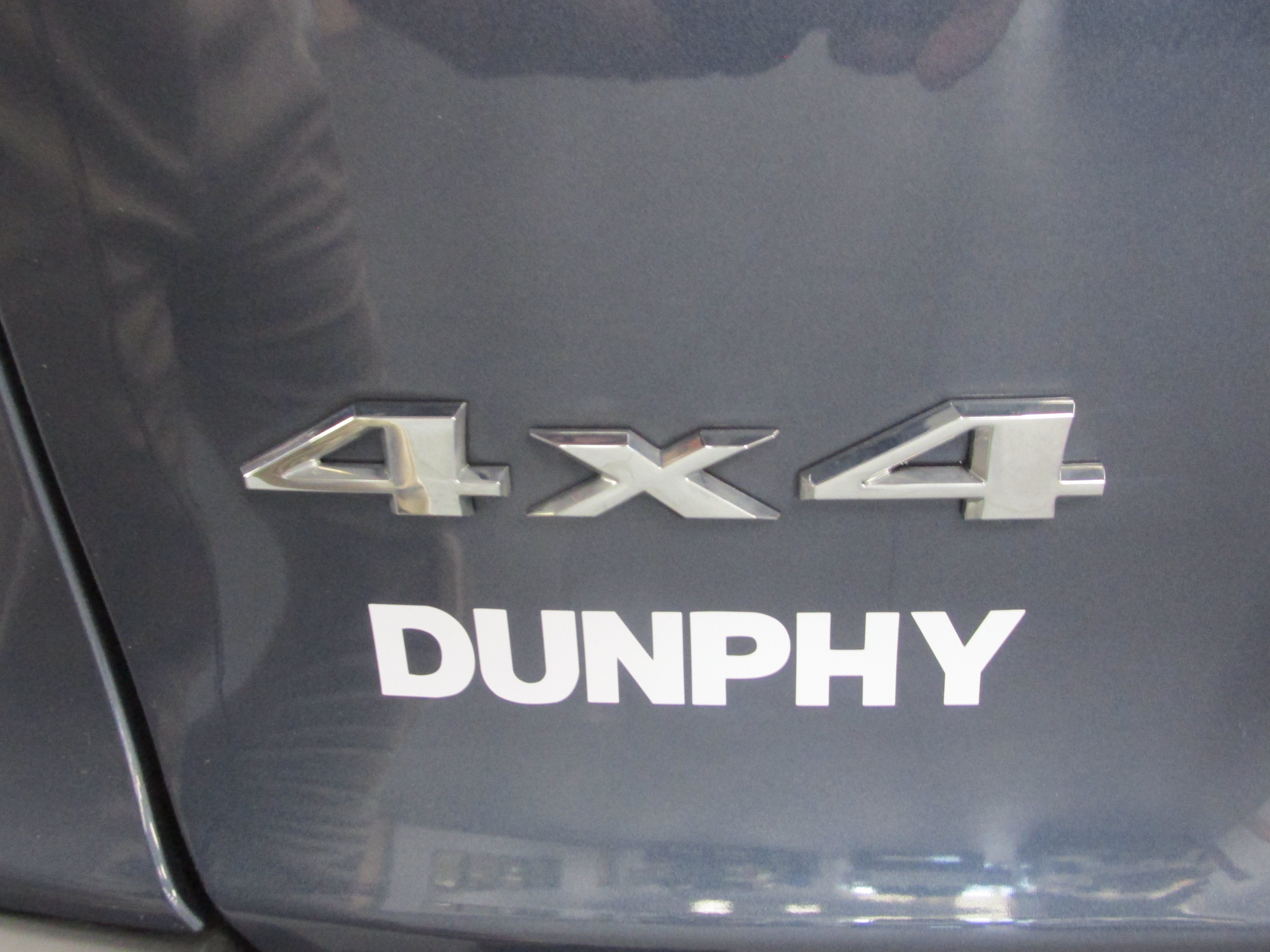 Used 2019 Jeep Cherokee Limited AWD/4WD image 19