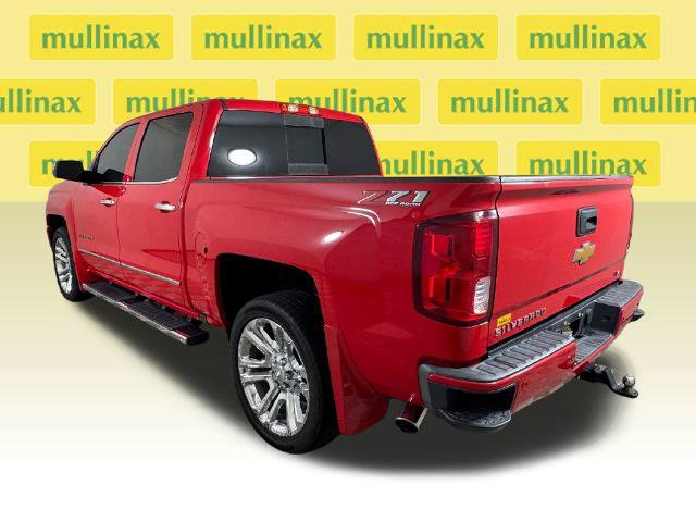 Used 2018 Chevrolet Silverado 1500 LTZ Z71 w/ LTZ Plus Package AWD/4WD image 11