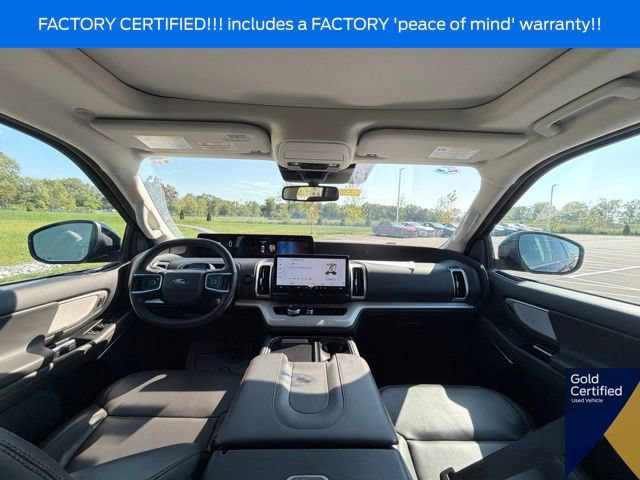 Certified 2025 Ford Expedition Active AWD/4WD image 24