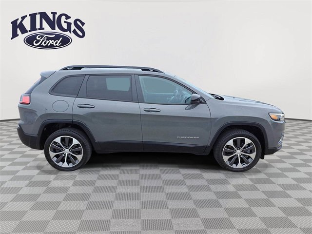 Used 2022 Jeep Cherokee Limited w/ Elite Package image 6