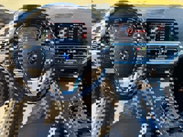 Used 2021 BMW 430i Convertible image 15