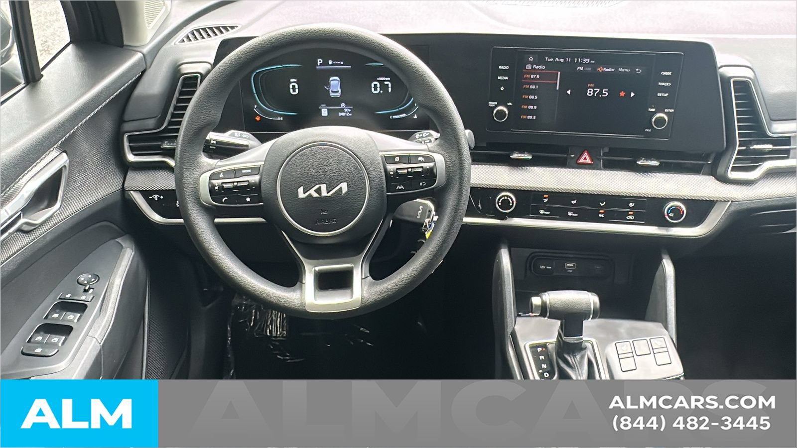 Used 2025 Kia Sportage LX AWD/4WD image 26