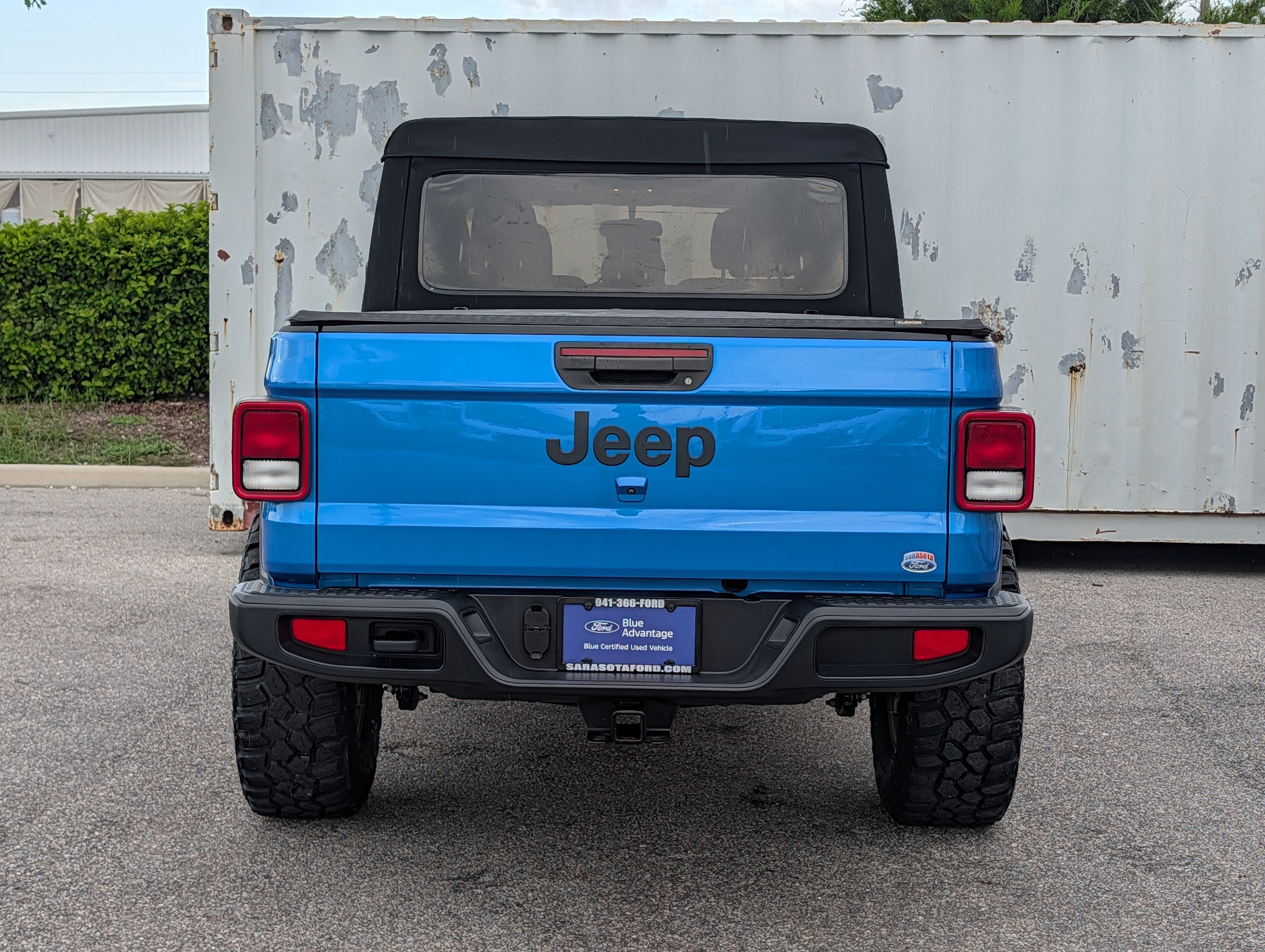 Used 2021 Jeep Gladiator Sport AWD/4WD image 6