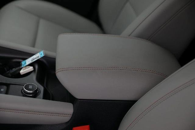 Certified 2025 Ford Explorer Active w/ Active Comfort Package image 24